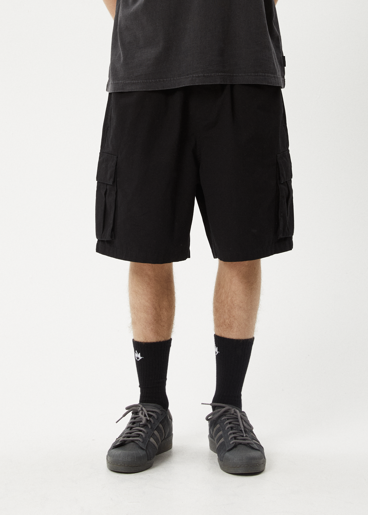 AFENDS Mens Ripped Out 98 - Oversized Cargo Short 20" - Black