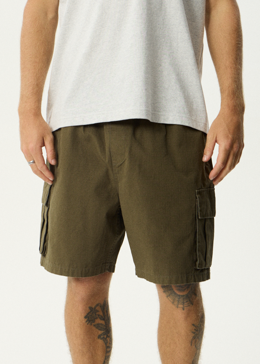 AFENDS Mens Ripped Out 98 - Oversized Cargo Short 20" - Deep Olive