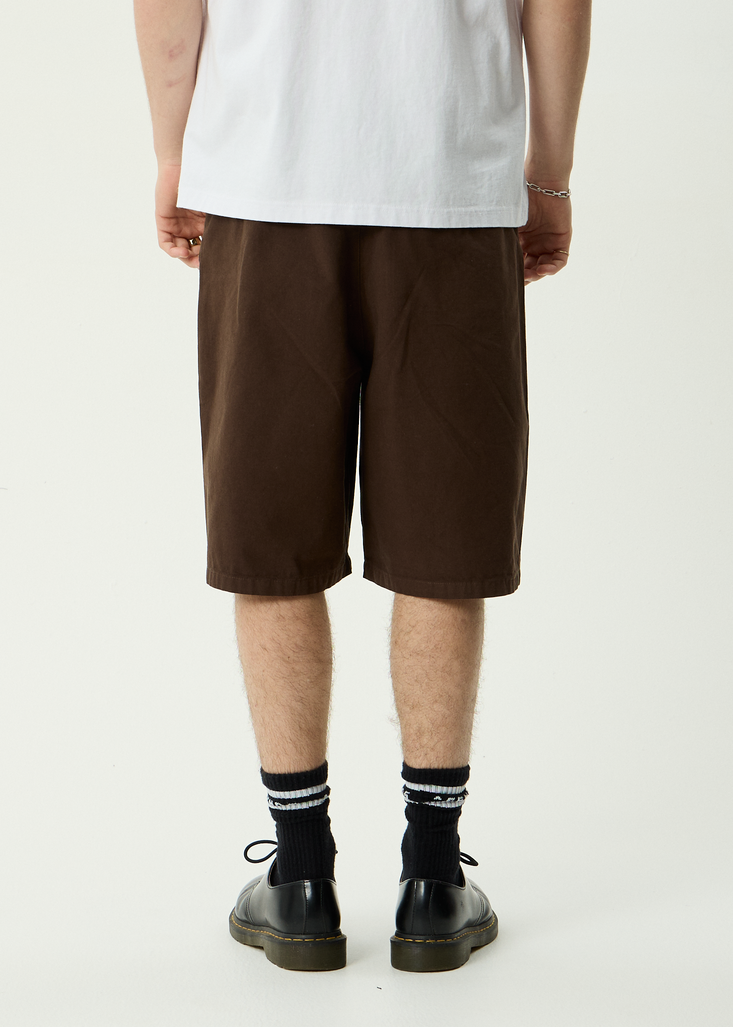 AFENDS Mens Glider - Recycled Pleated Short 22 Inch - Coffee