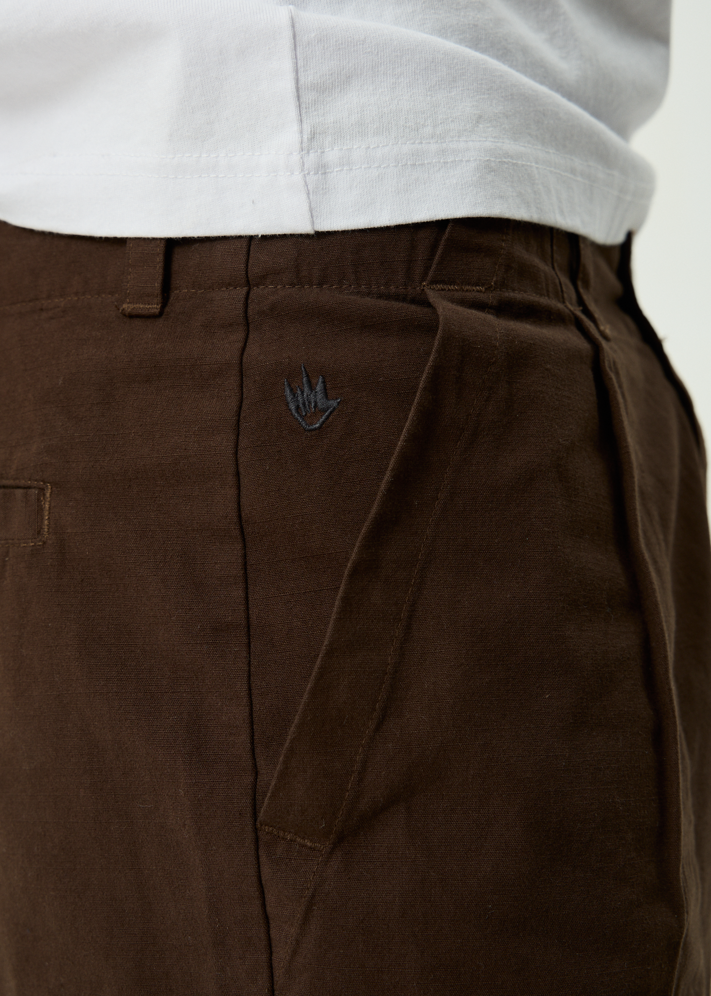 AFENDS Mens Glider - Recycled Pleated Short 22 Inch - Coffee