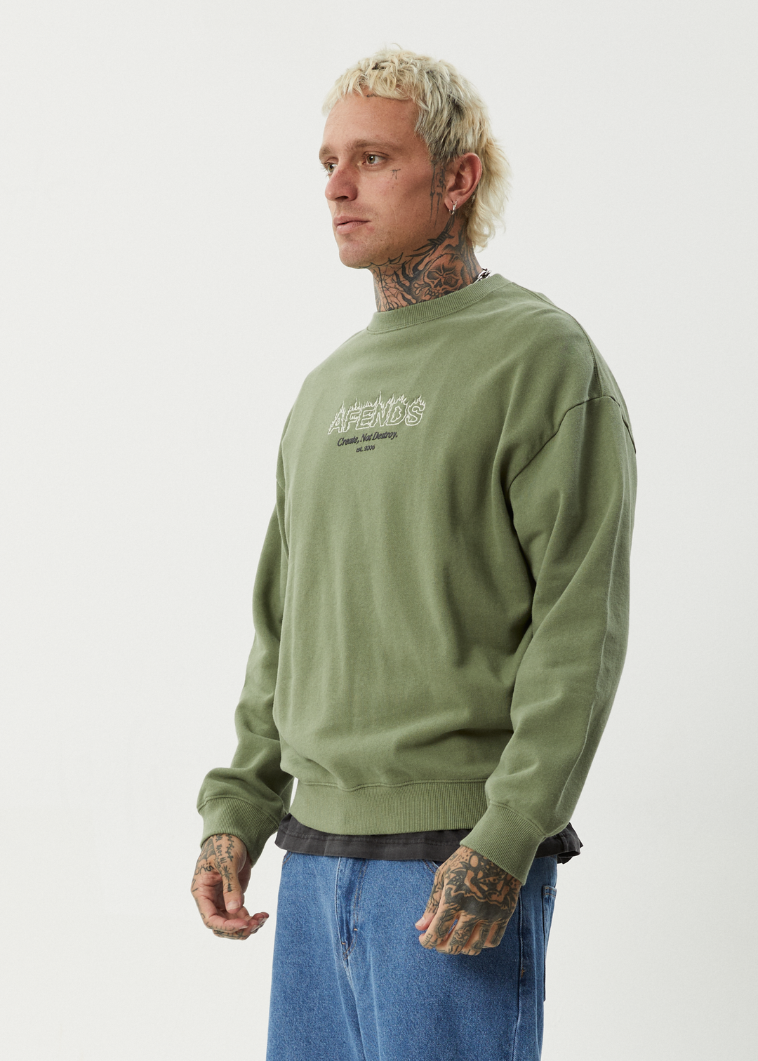 AFENDS Mens Ember - Crew Neck - Oil Green