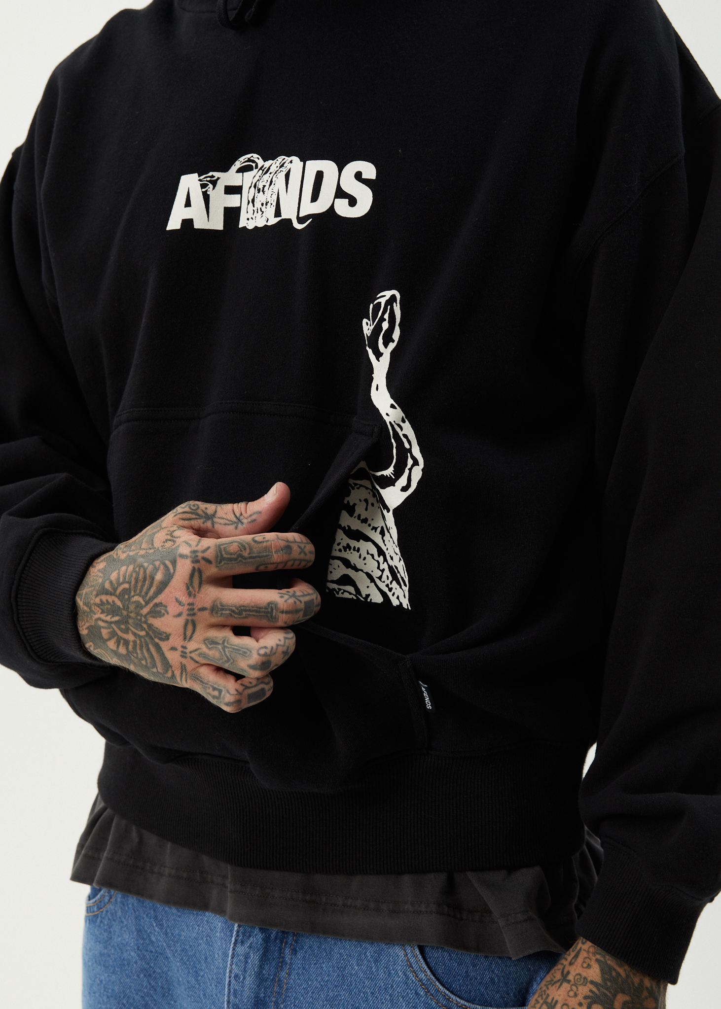 AFENDS Mens Tread - Boxy Hoodie - Black