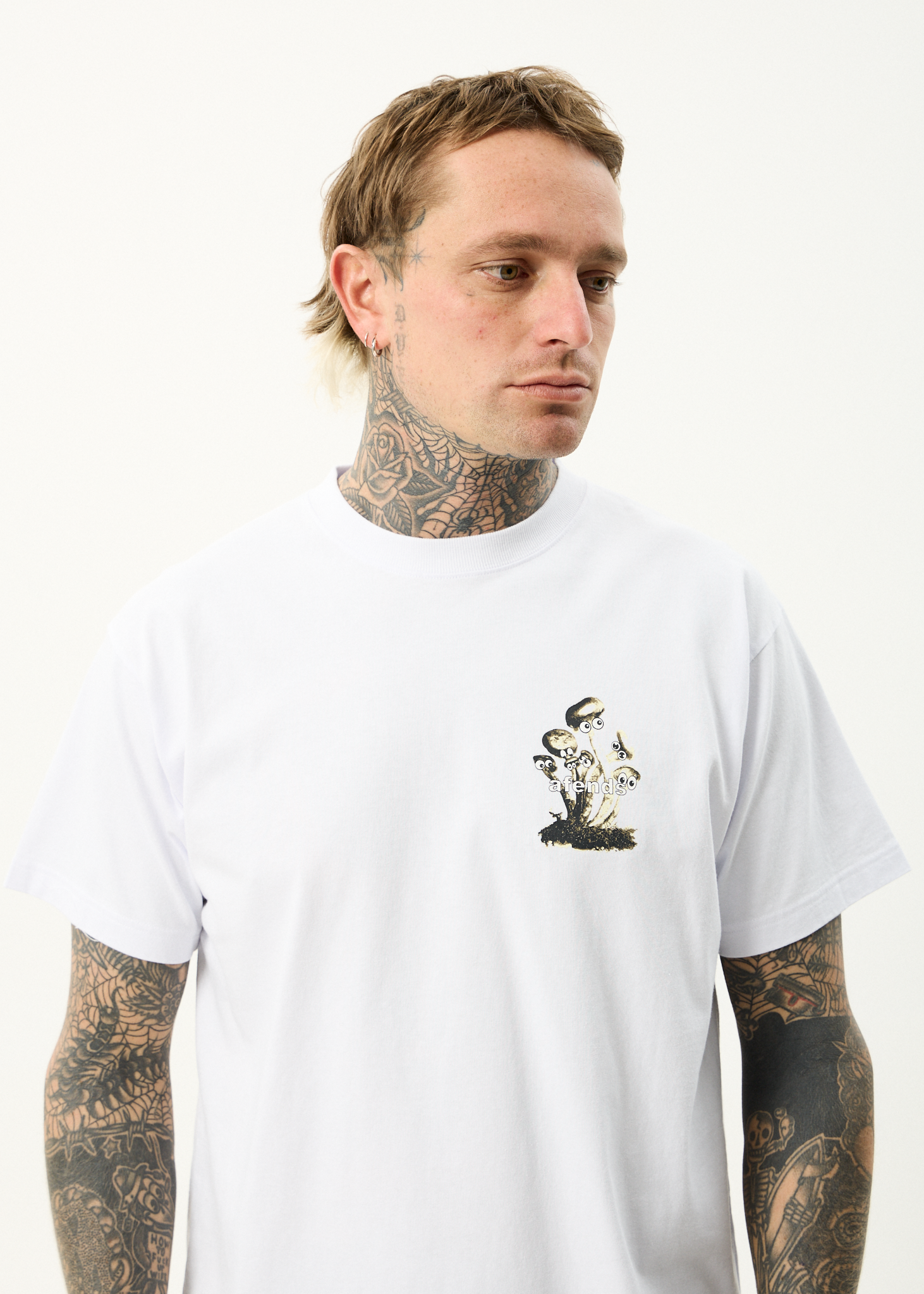AFENDS Mens We Are Fam - Heavyweight Boxy Tee - White