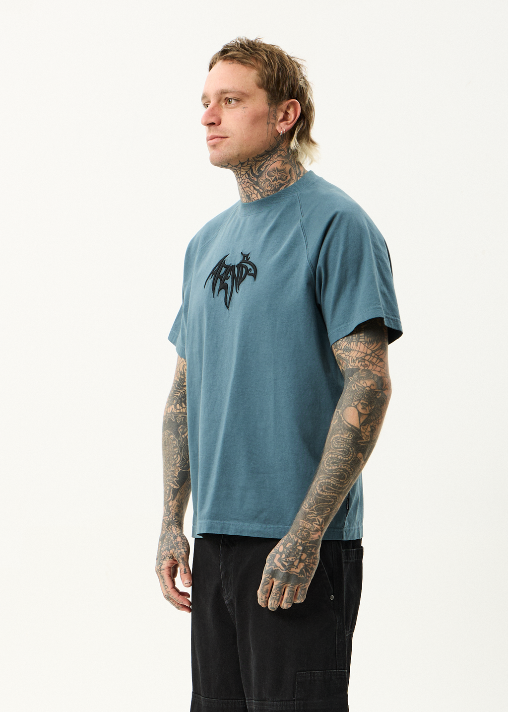 AFENDS Mens Bats - Raglan Boxy Tee - Fuel