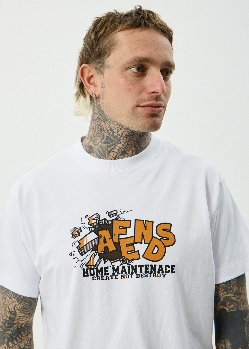 AFENDS Mens Maintenance - Recycled Boxy Fit Tee - White