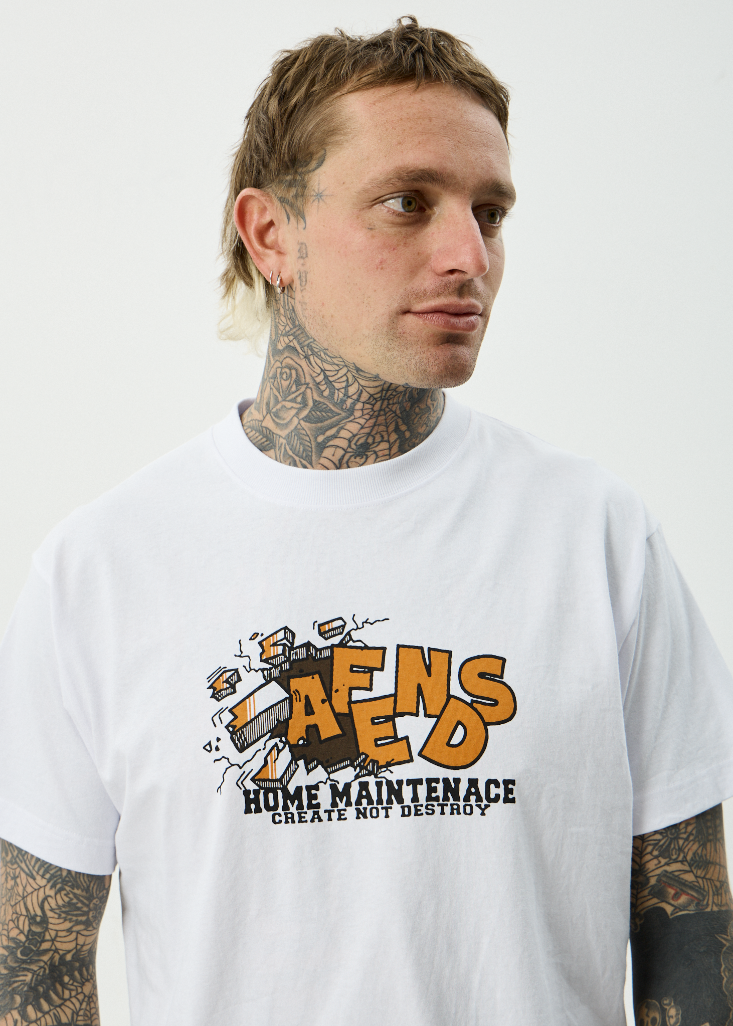 AFENDS Mens Maintenance - Recycled Boxy Fit Tee - White