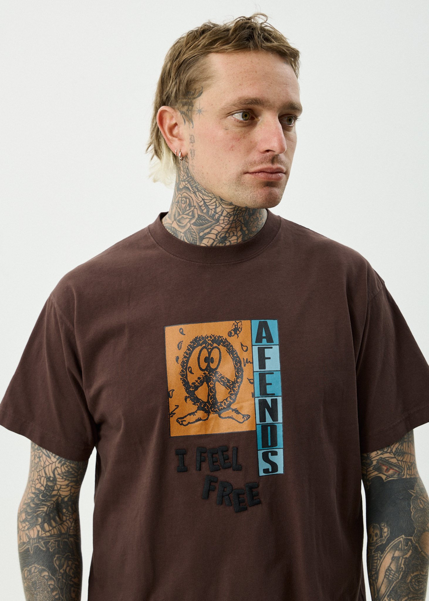 AFENDS Mens Feel Free - Boxy Tee - Washed Coffee