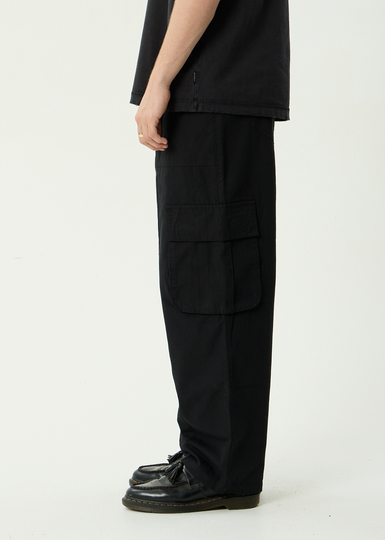 AFENDS Mens Summit - Recycled Pleated Cargo Pant - Black