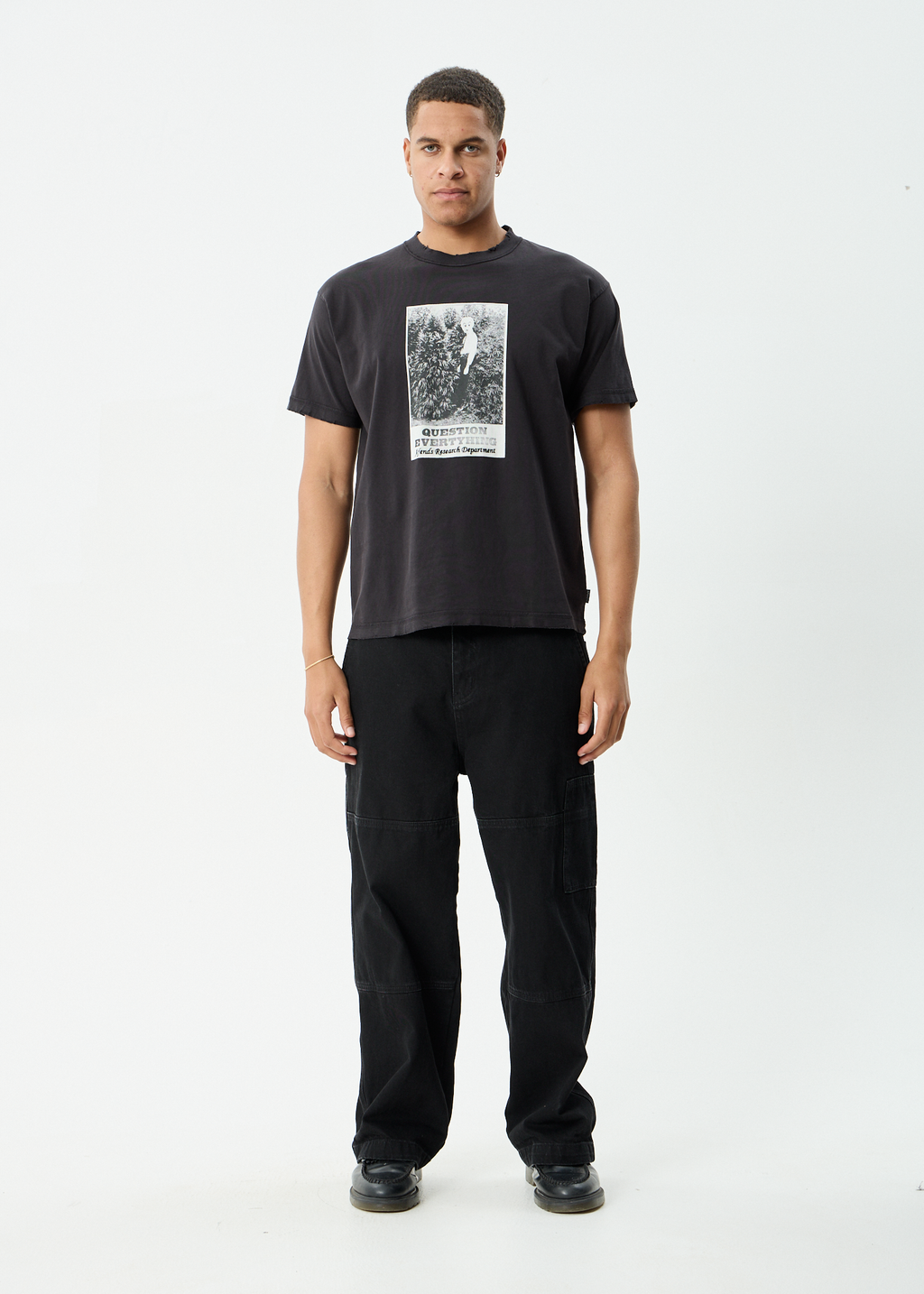 AFENDS Mens Research - Heavyweight Boxy Tee - Stone Black