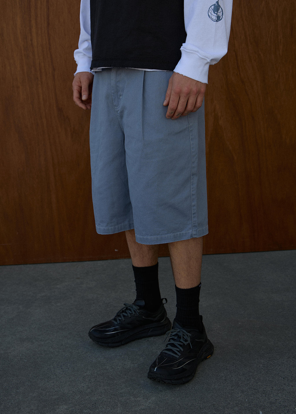 AFENDS Mens Fast Forward - Baggy Pleated Short 24" - Washed Slate Blue