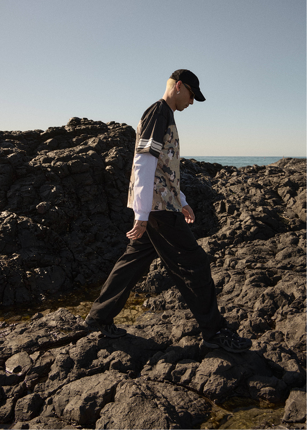 AFENDS Mens Desert Angel - Mesh Boxy Tee - Desert Camo