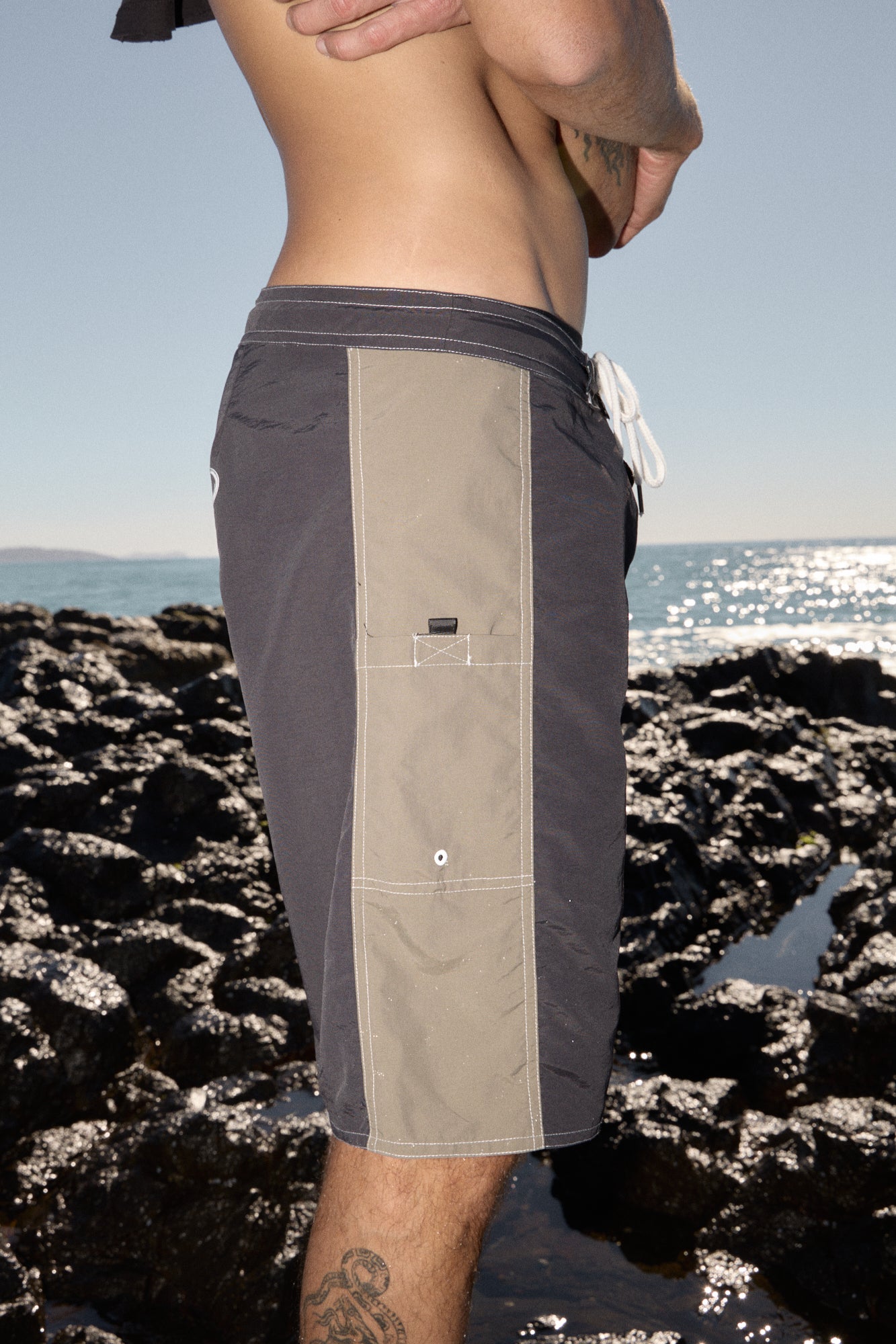 AFENDS Mens Adams - Surf Related V2 Boardshort 22" - Black