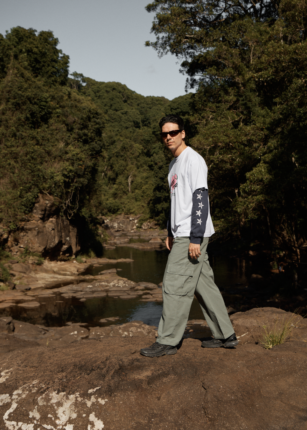 AFENDS Mens Summit - Recycled Pleated Cargo Pant - Washed Sycamore