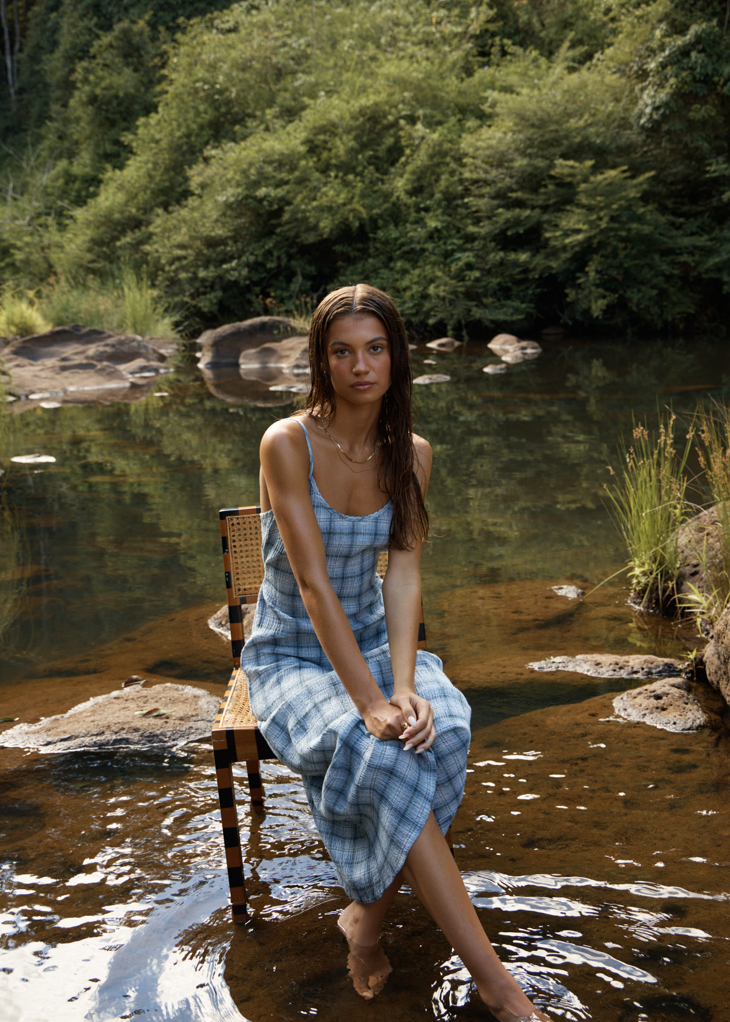 AFENDS Womens Lagoon - Seersucker Midi Dress - Overcast Check