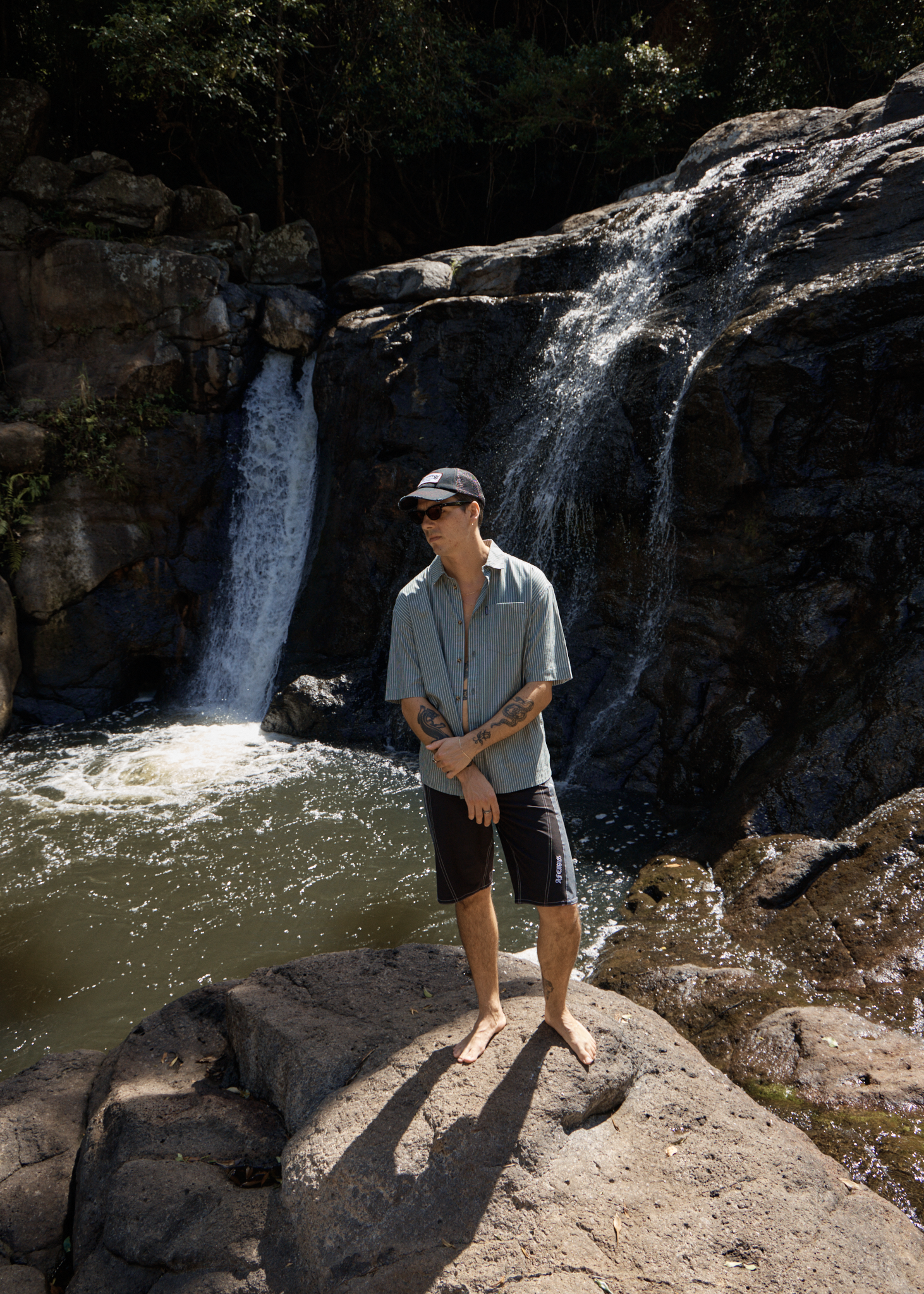 AFENDS Mens Pinned - Organic Short Sleeve Shirt - Sycamore Stripe