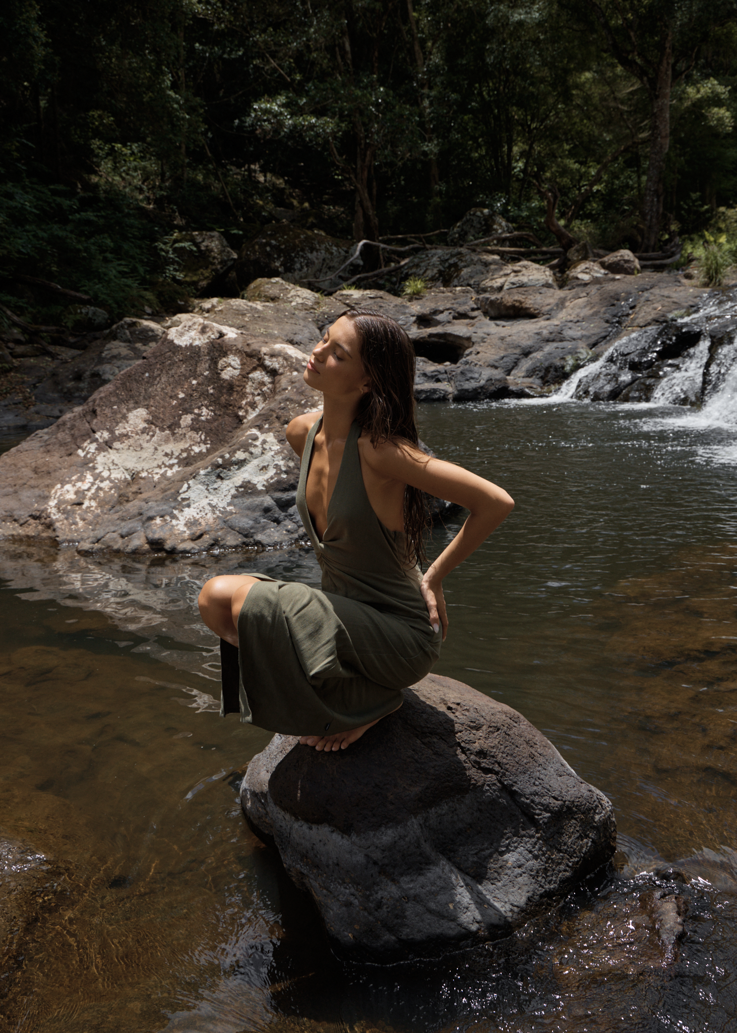 AFENDS Womens Halle - Linen Maxi Dress - Deep Olive