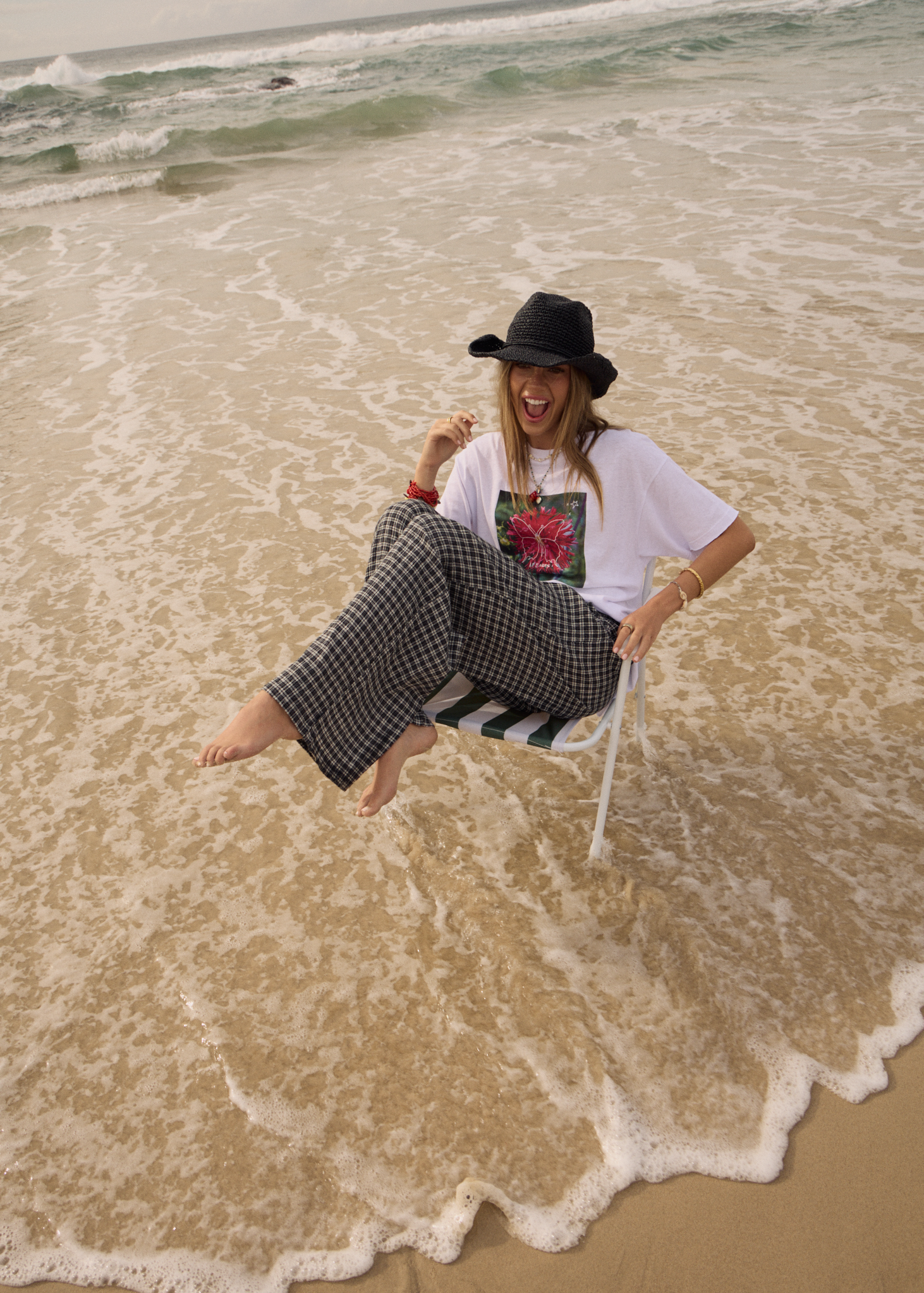 AFENDS Womens Open Up - Oversized Tee - White