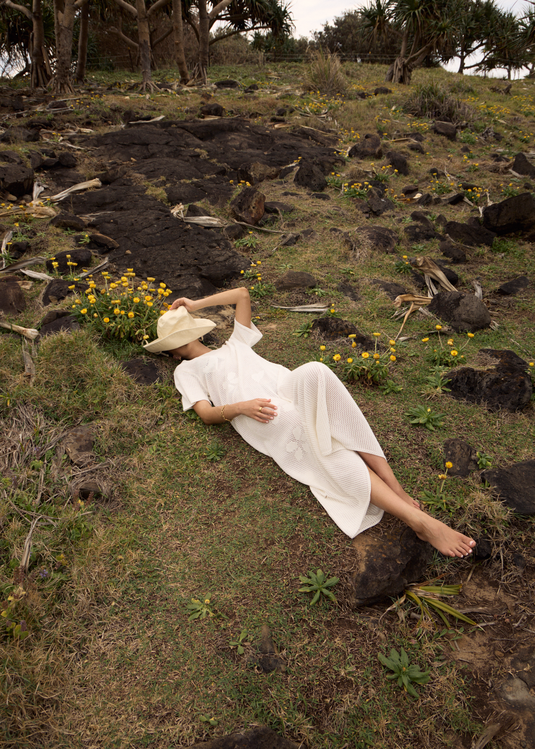 AFENDS Womens Riley - Knit Maxi Dress - White