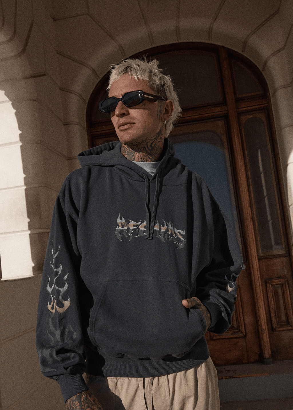 AFENDS Mens Scorched - Boxy Hoodie - Charcoal