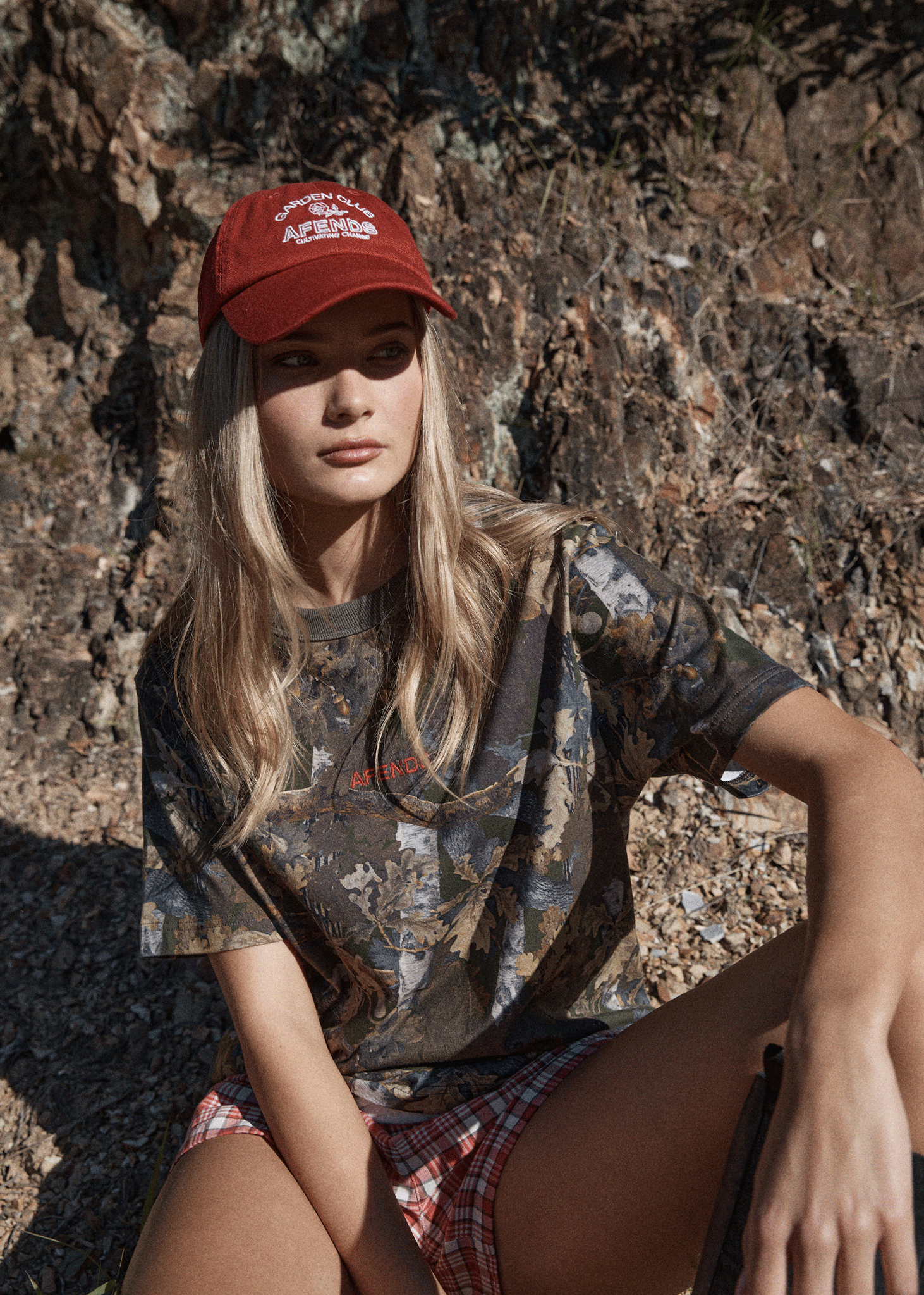 AFENDS Mens Find Me - Regular Tee - Find Me