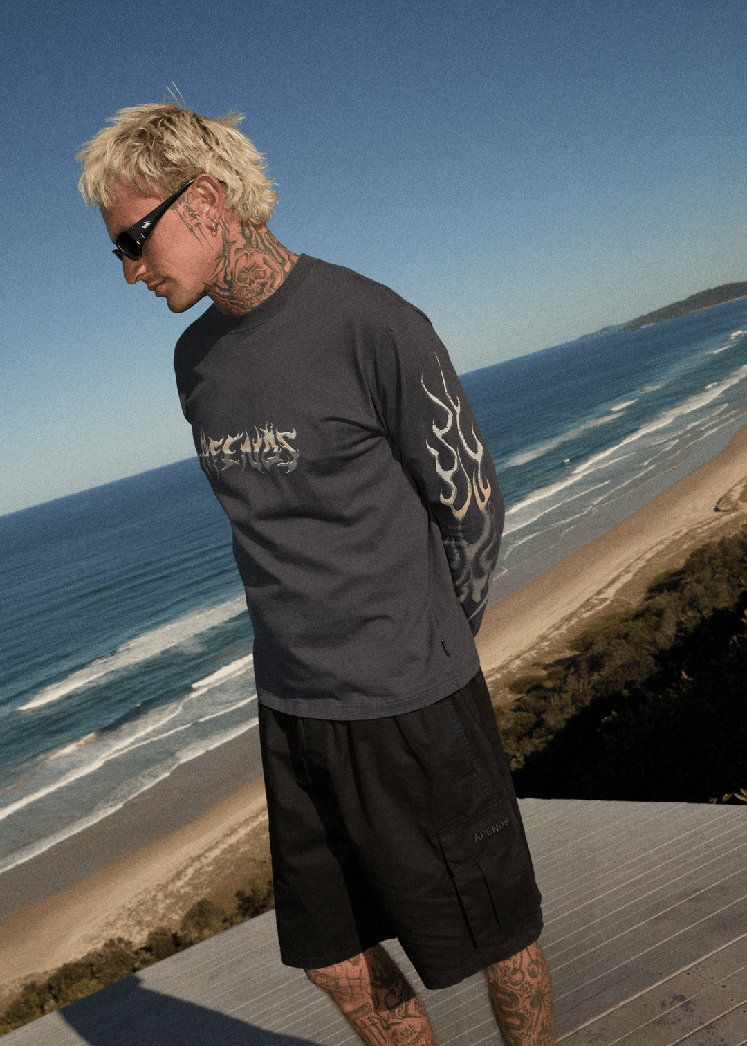 AFENDS Mens Scorched - Long Sleeve Tee - Charcoal 