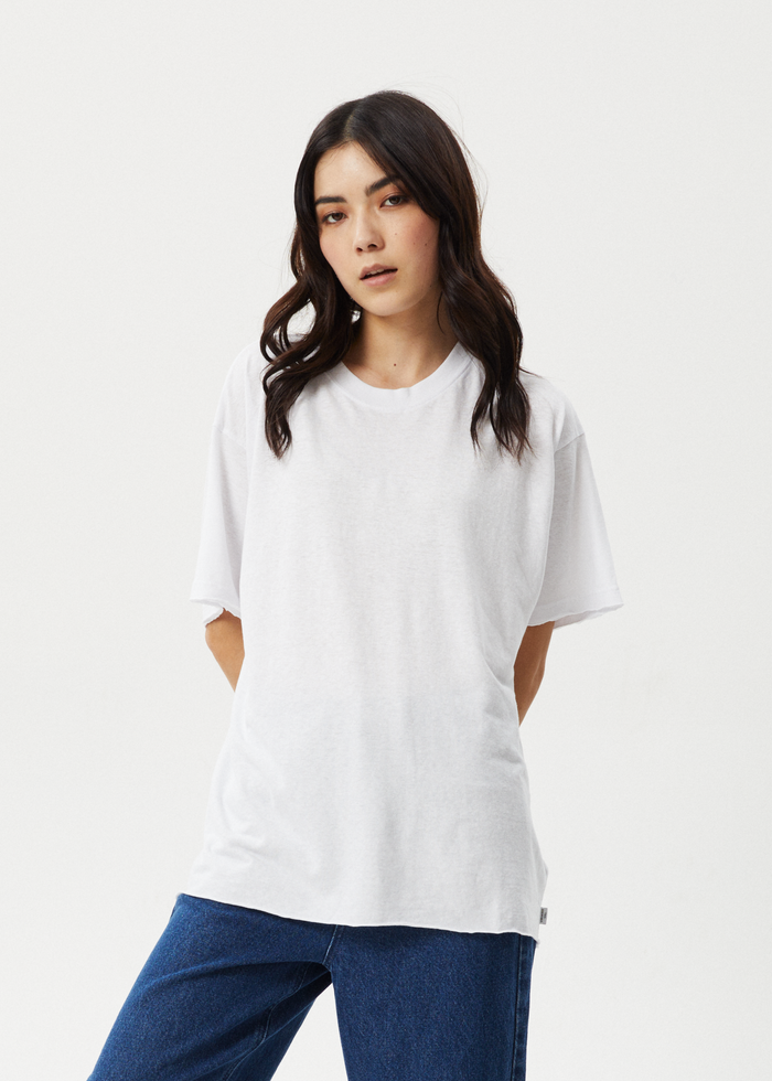 AFENDS Womens Slay - Hemp Oversized T-Shirt - White 