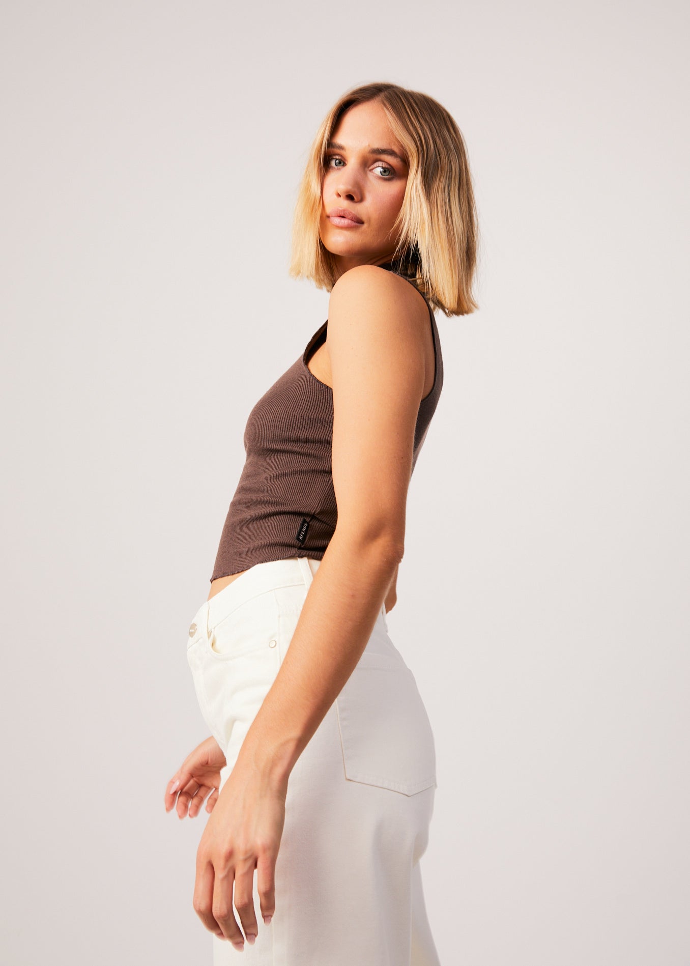 AFENDS Womens Iconic - Rib High Neck Tank - Coffee