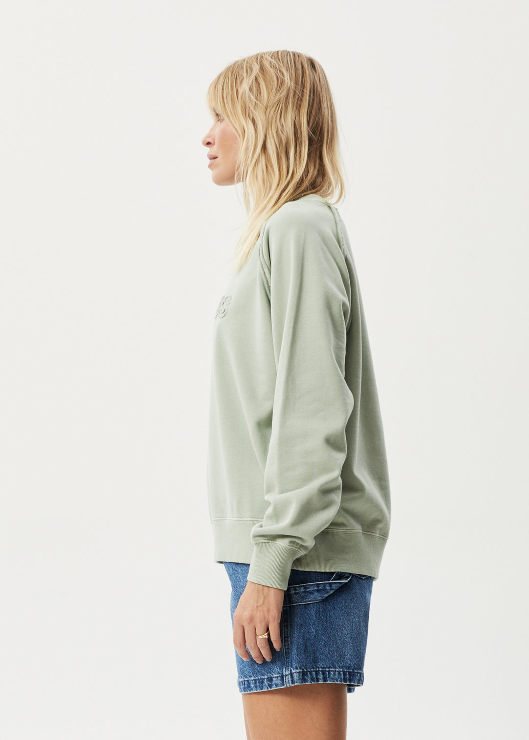 AFENDS Womens Cutback - Raglan Crewneck - Eucalyptus 