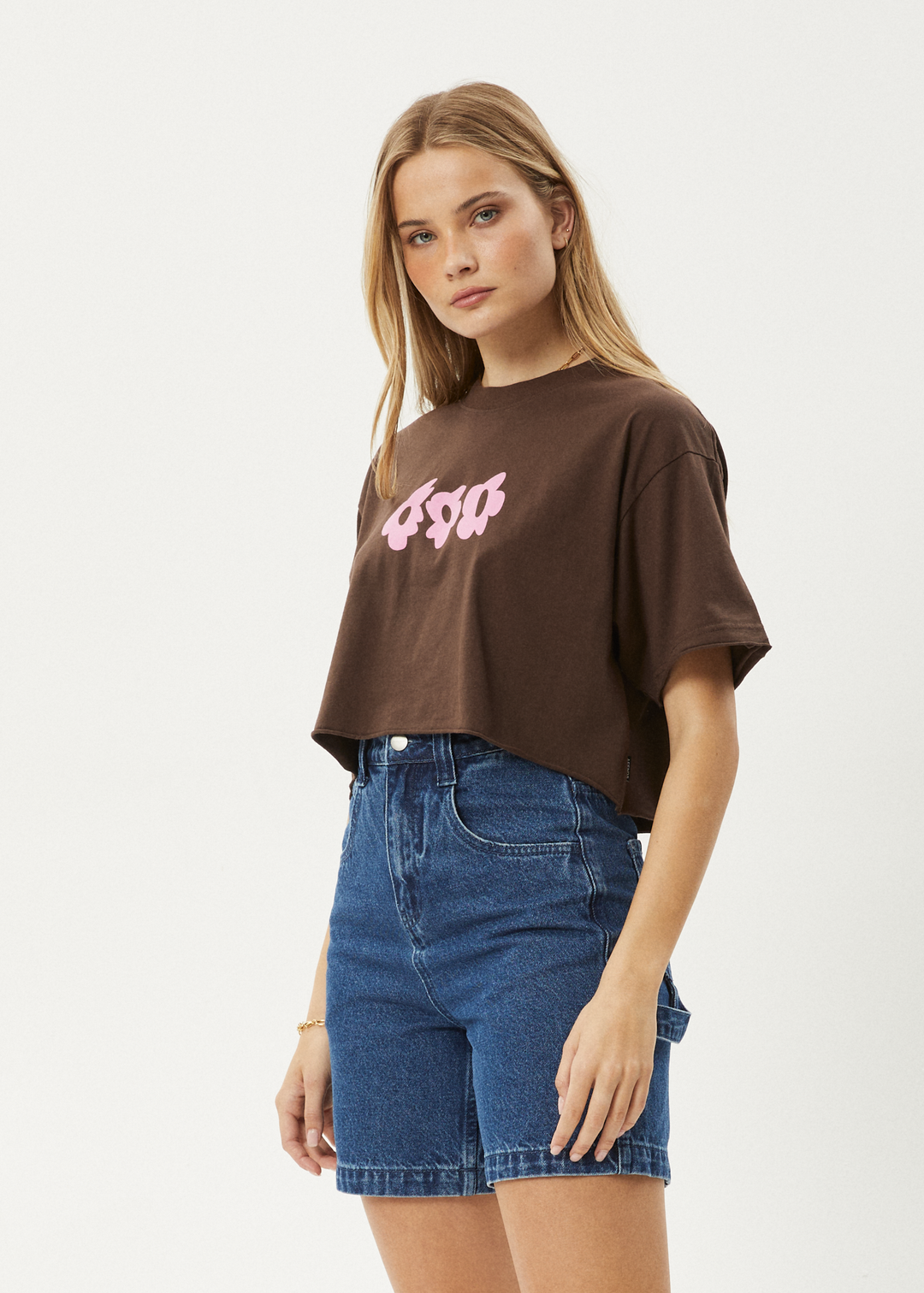 AFENDS Womens Alohaz - Slay Cropped Tee - Coffee 