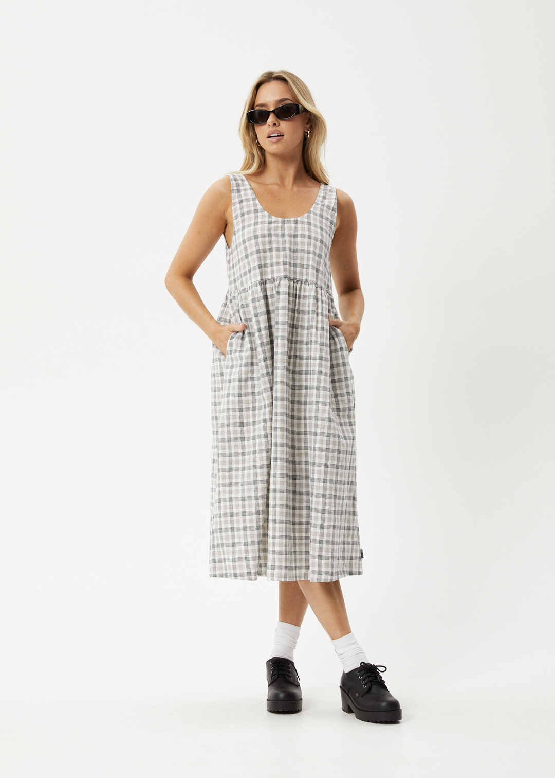 AFENDS Womens Leo - Seersucker Check Midi Dress - Black / White 