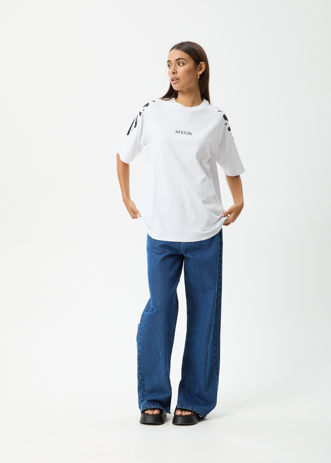 AFENDS Womens Dash - Oversized Raglan Tee - White 