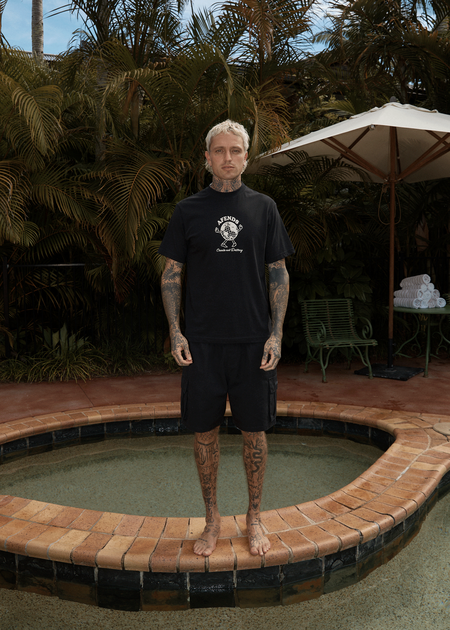 AFENDS Mens Global - Retro Tee - Black