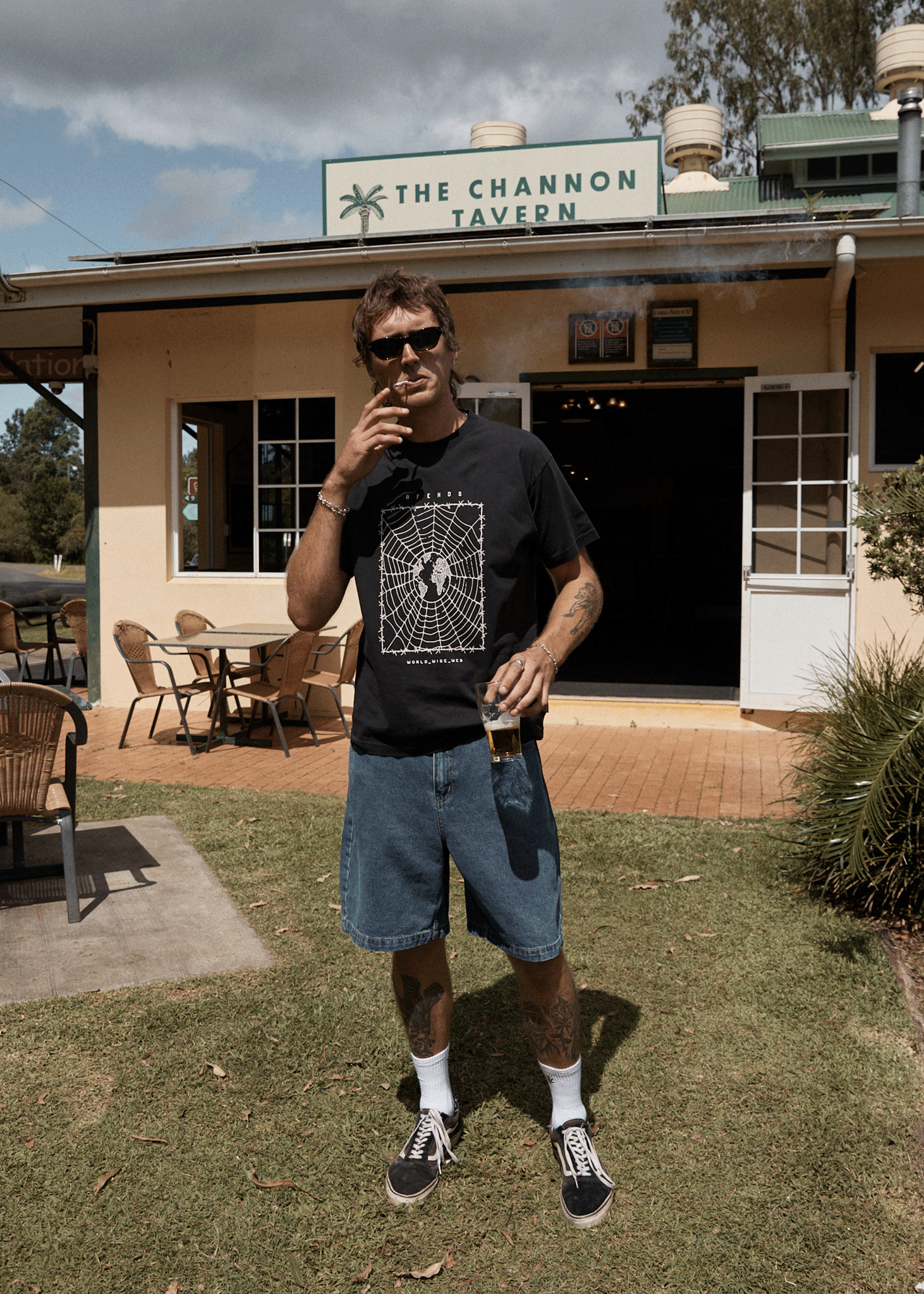 AFENDS Mens World Wide - Boxy Tee - Stone Black
