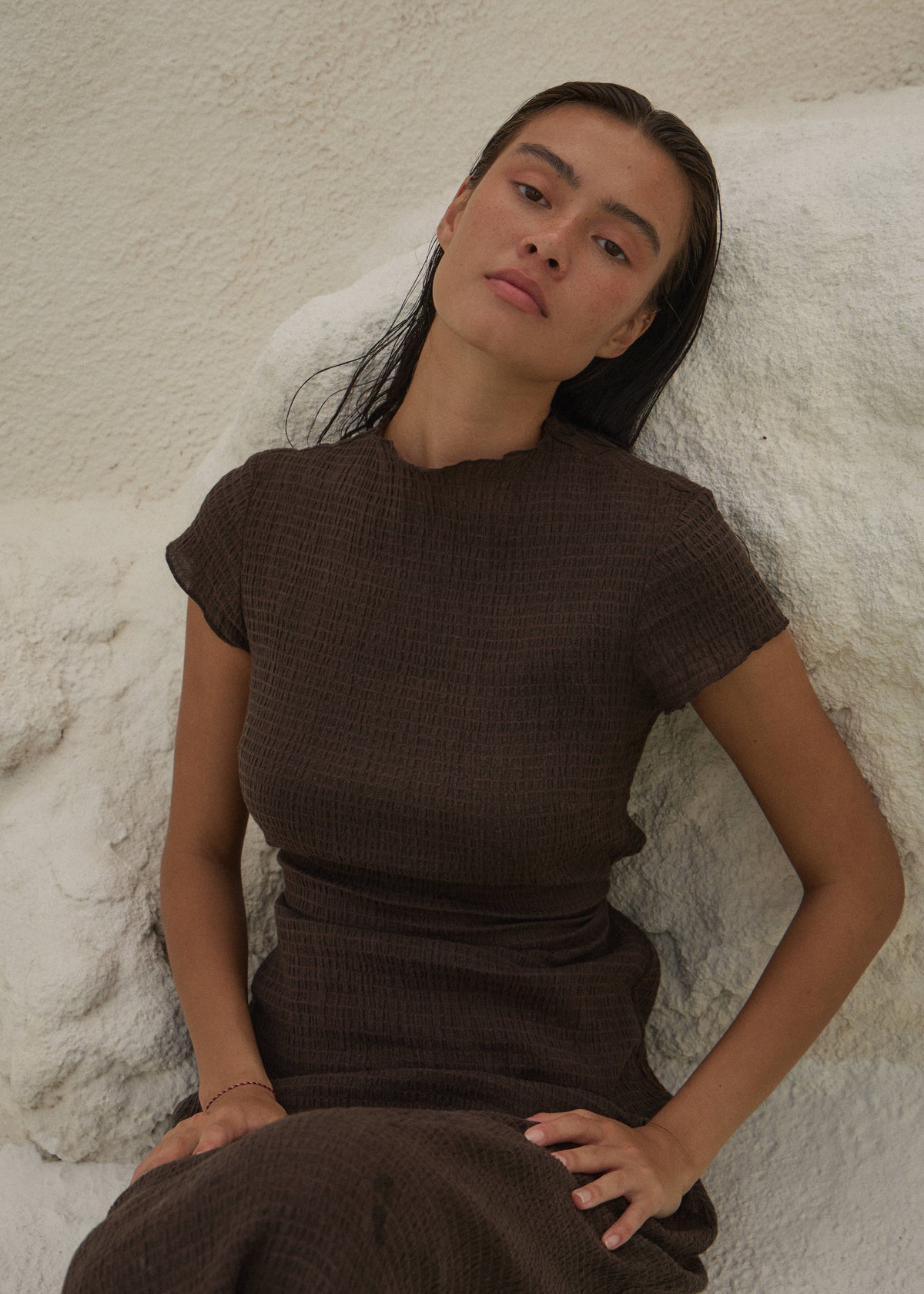 AFENDS Womens Elodie - Seersucker Midi Dress - Coffee