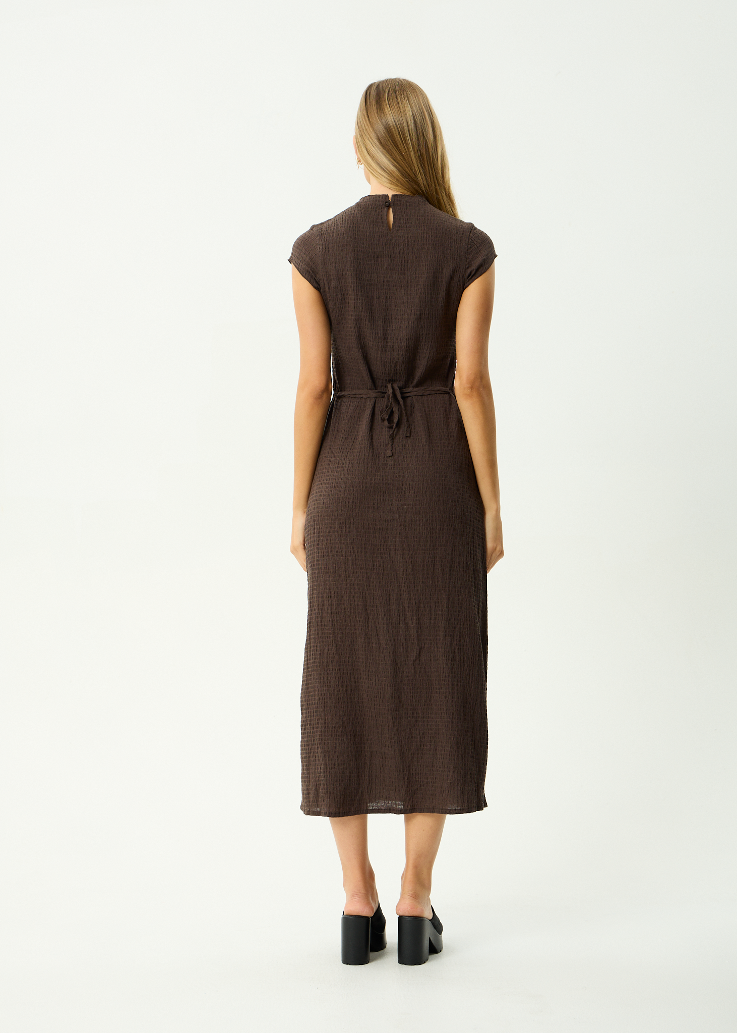 AFENDS Womens Focus Elodie - Seersucker Midi Dress - Coffee