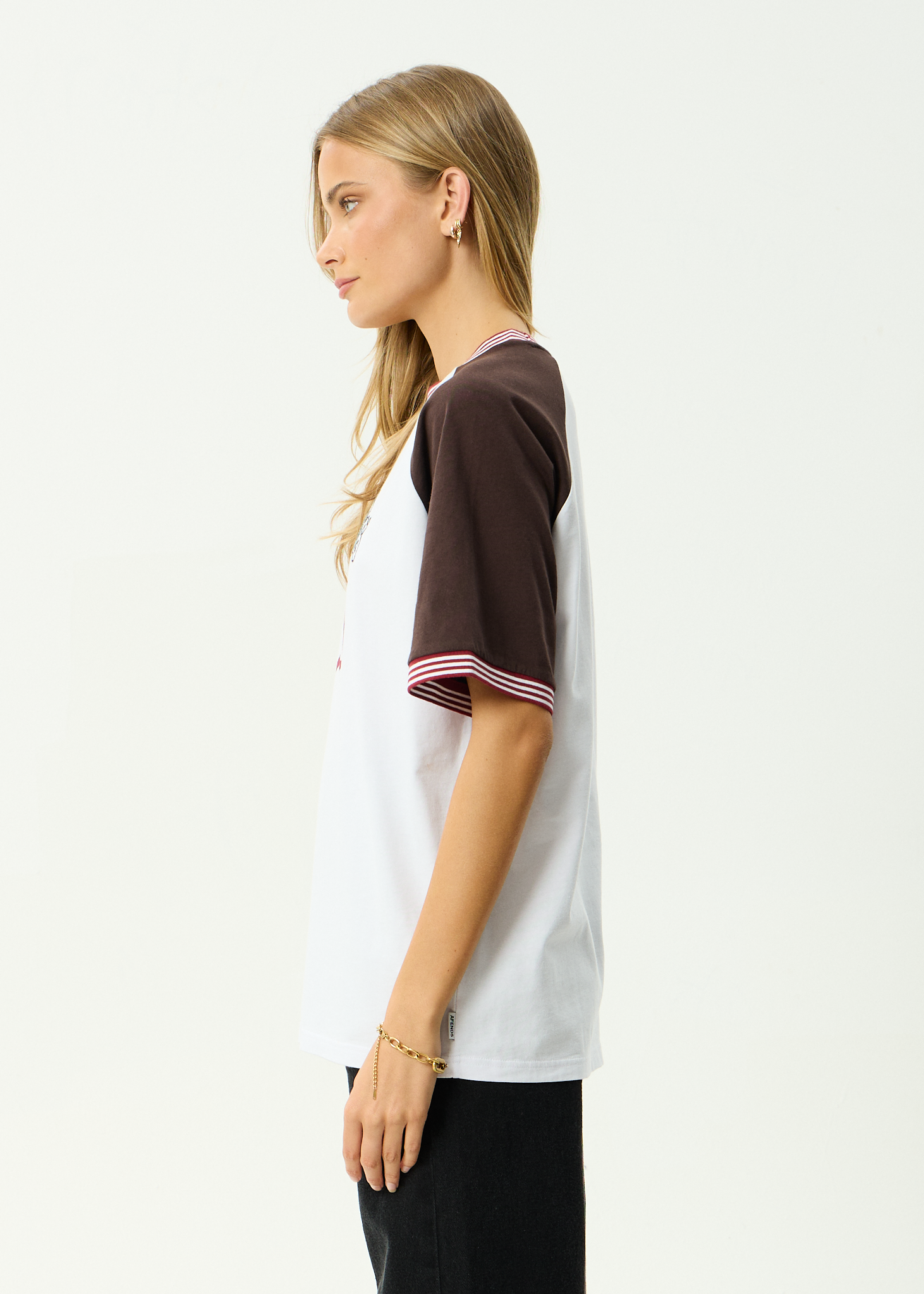 AFENDS Womens Dexter - Recycled Oversized Tee - Coffee / White