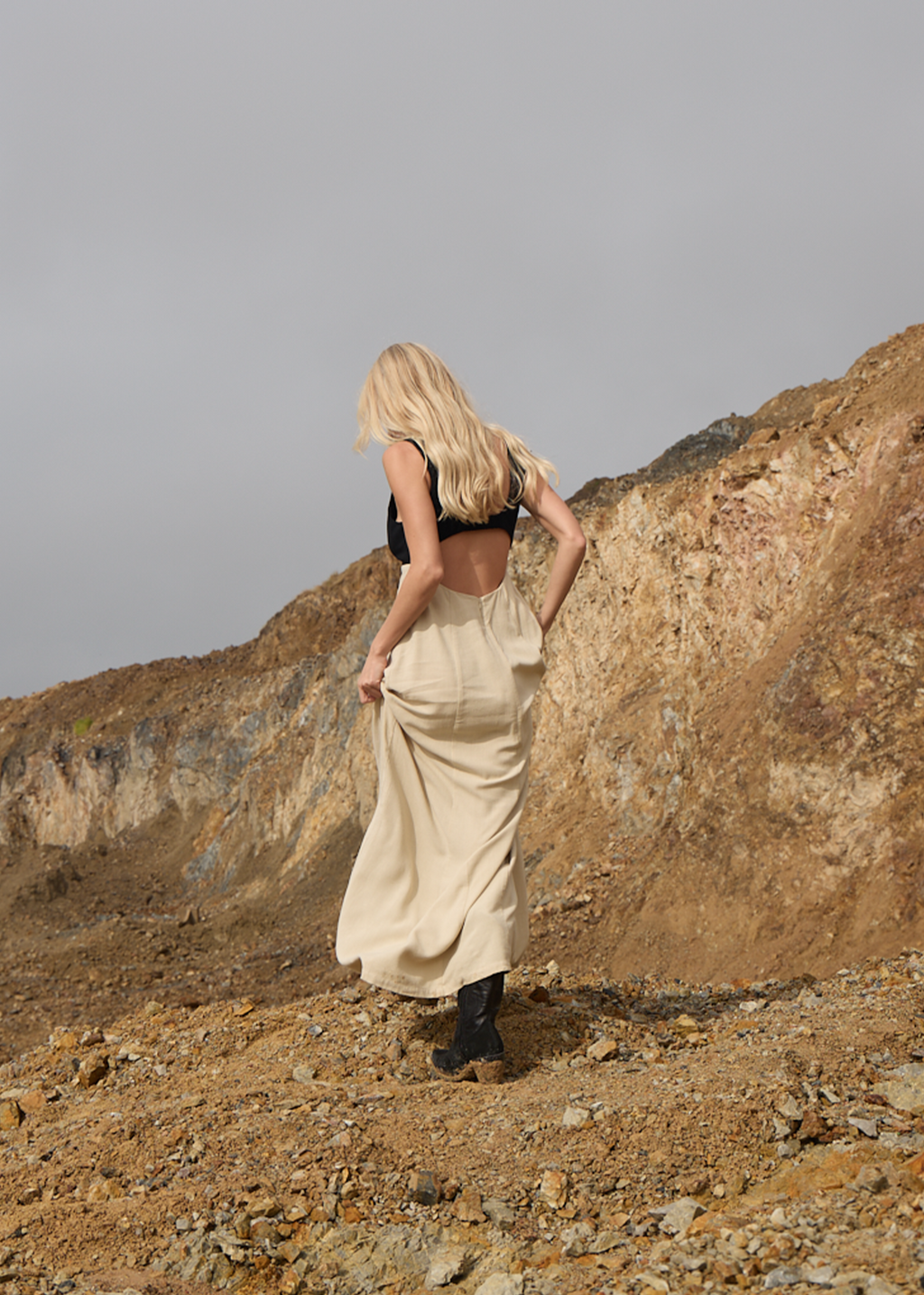 AFENDS Womens Charlotte - Maxi Dress - Biscuit / Black