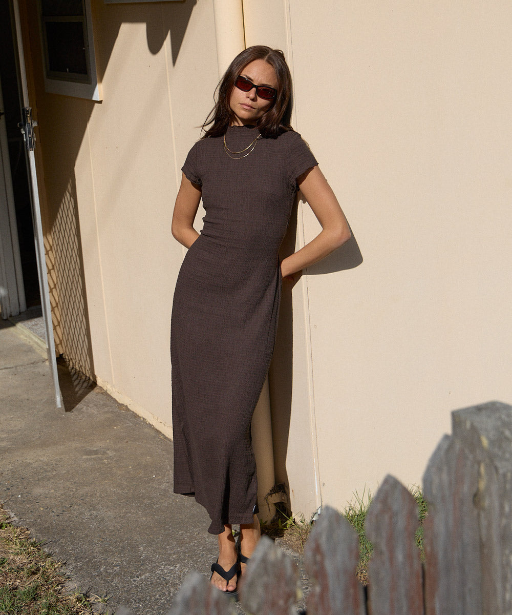 AFENDS Womens Elodie - Seersucker Midi Dress - Coffee AFENDS Womens Elodie - Seersucker Midi Dress - Coffee