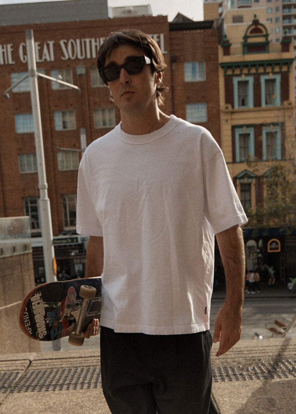 AFENDS Mens Vintage Genesis - Heavyweight Distressed Boxy Tee - Worn White