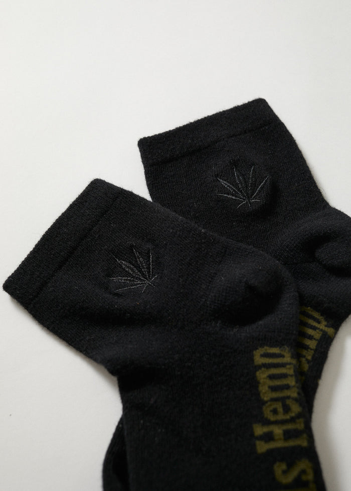 Afends Unisex Happy Hemp - Ankle Socks One Pack - Black / Black 