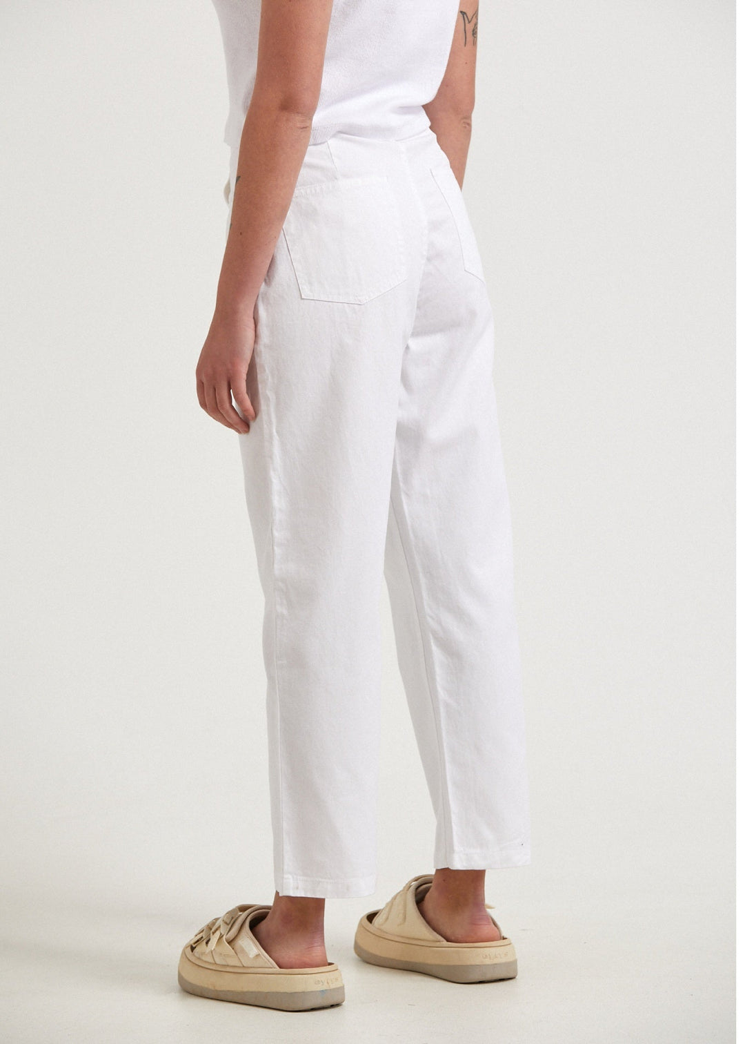 AFENDS Womens Shelby - Twill Wide Leg Pants - White 