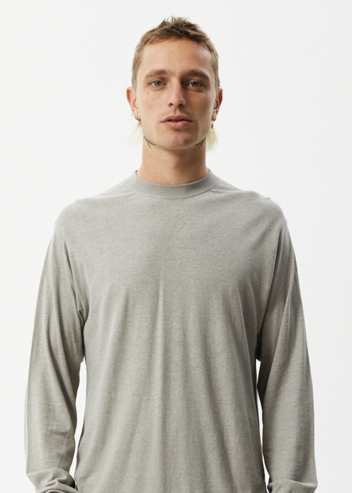 Afends Mens Essential - Hemp Long Sleeve T-Shirt - Olive 