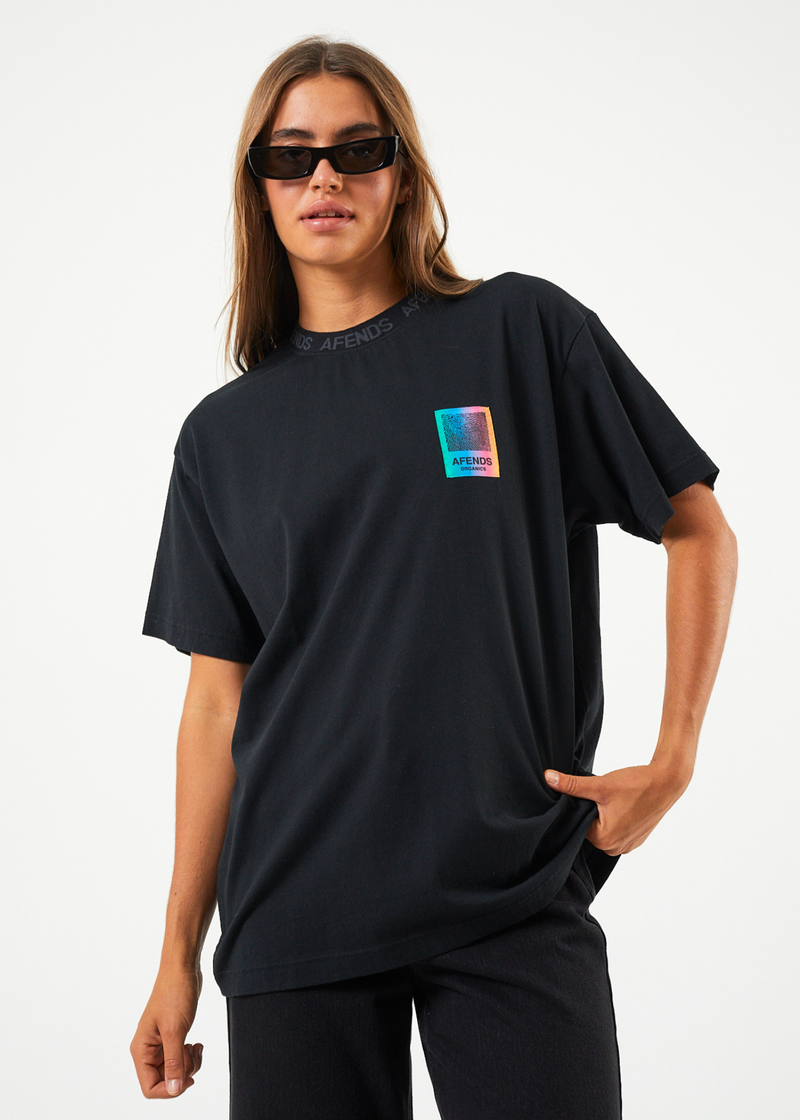Afends Unisex Studio - Unisex Organic Boxy T-Shirt - Black