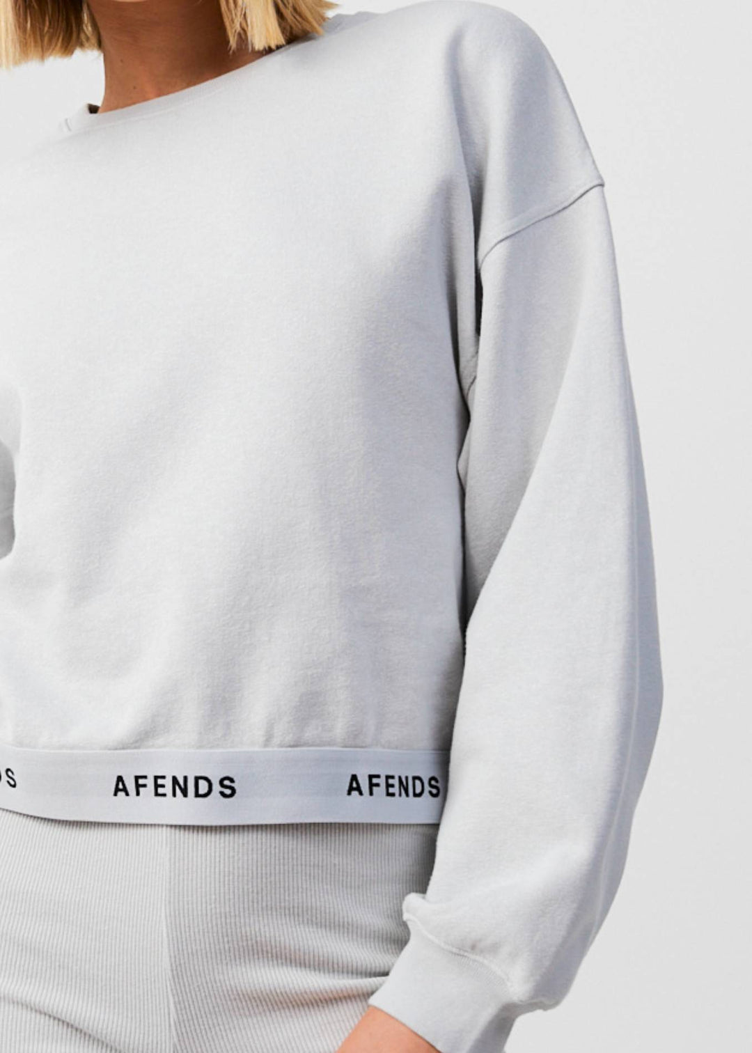 AFENDS Womens Rise - Cropped Crew Neck Jumper - Smoke 