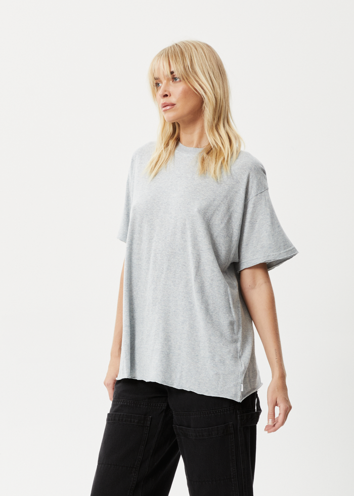 Afends Womens Slay - Hemp Oversized T-Shirt - Shadow Grey Marle 
