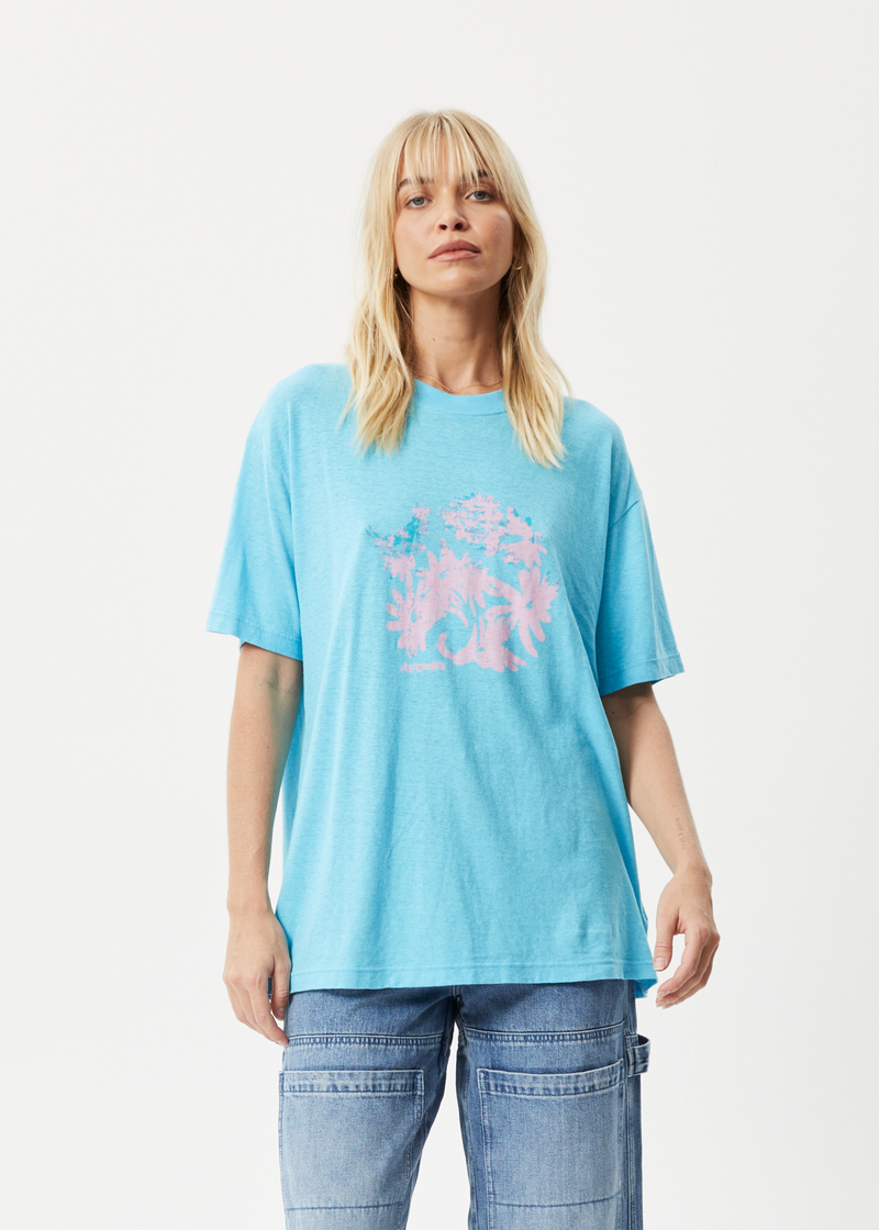 Afends Womens Vise Slay - Hemp Oversized Graphic T-Shirt - Vivid Blue