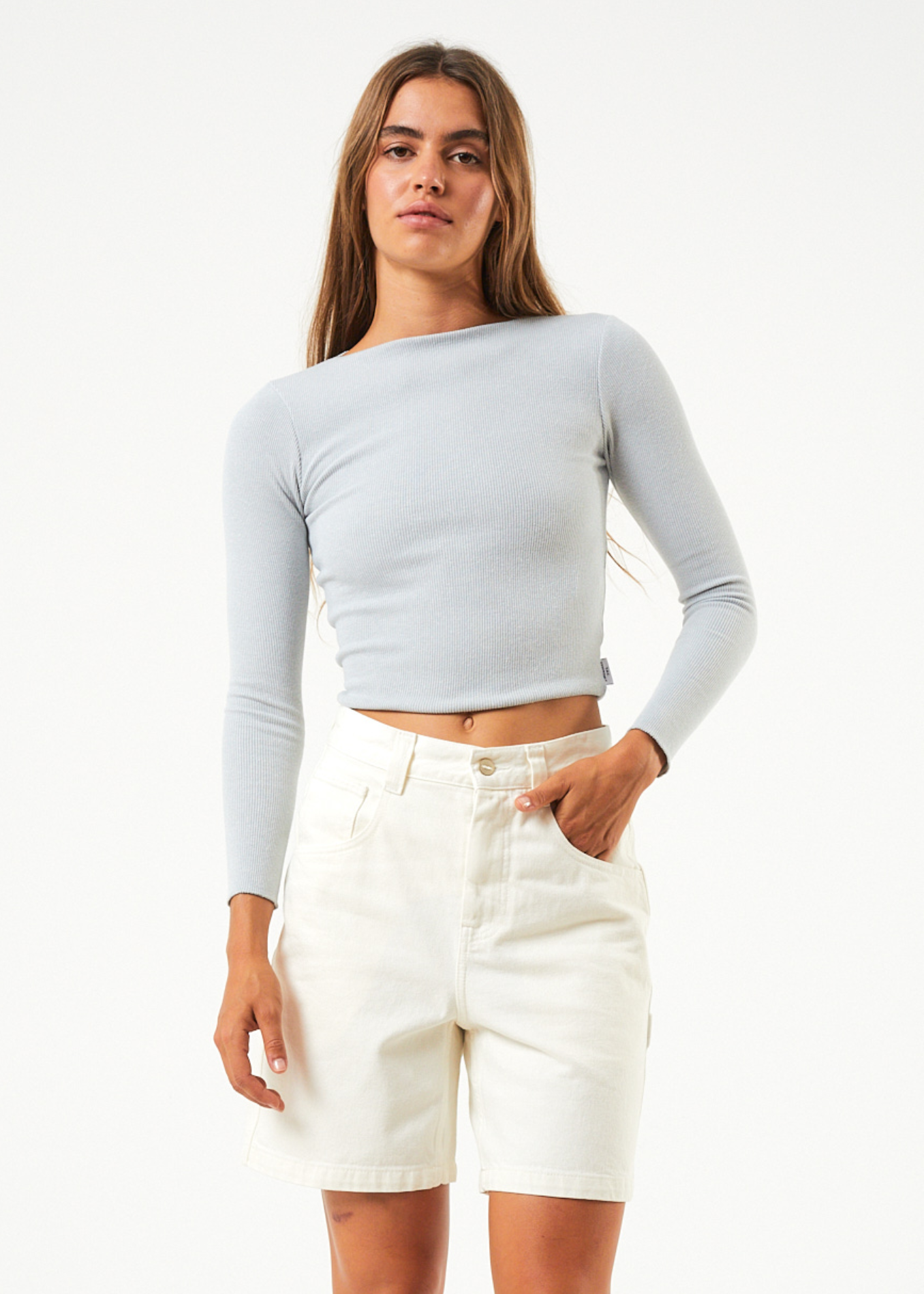 White 2025 long shorts