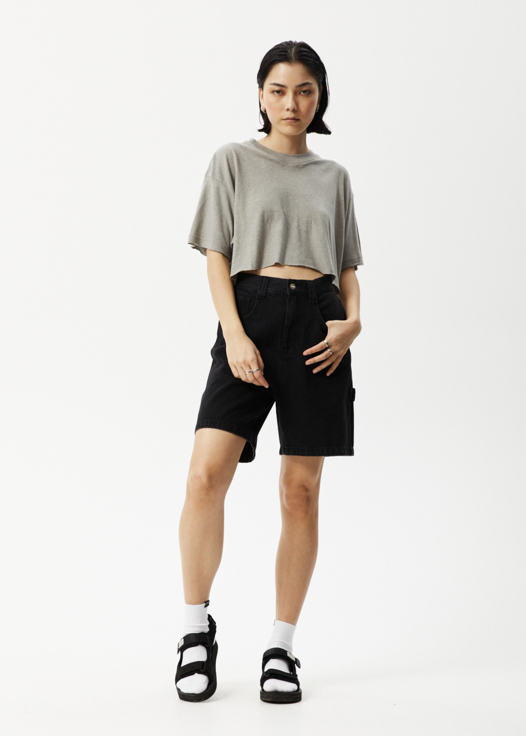 AFENDS Womens Slay Cropped - Oversized Tee - Olive 