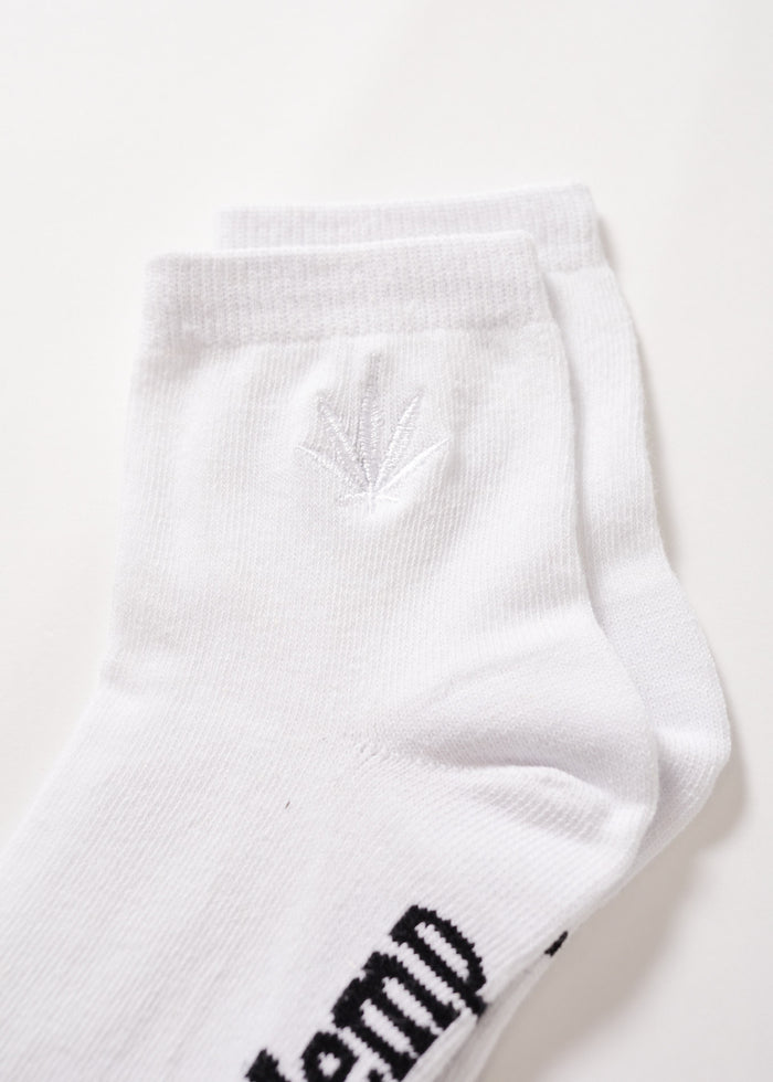 Afends Unisex Happy Hemp - Ankle Socks One Pack - White / White 